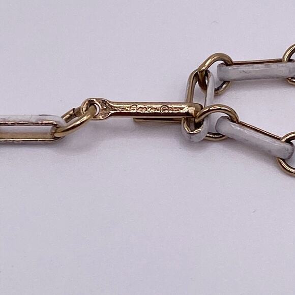 Vintage Coro White and Gold Tone Necklace 16” - Picture 6 of 7